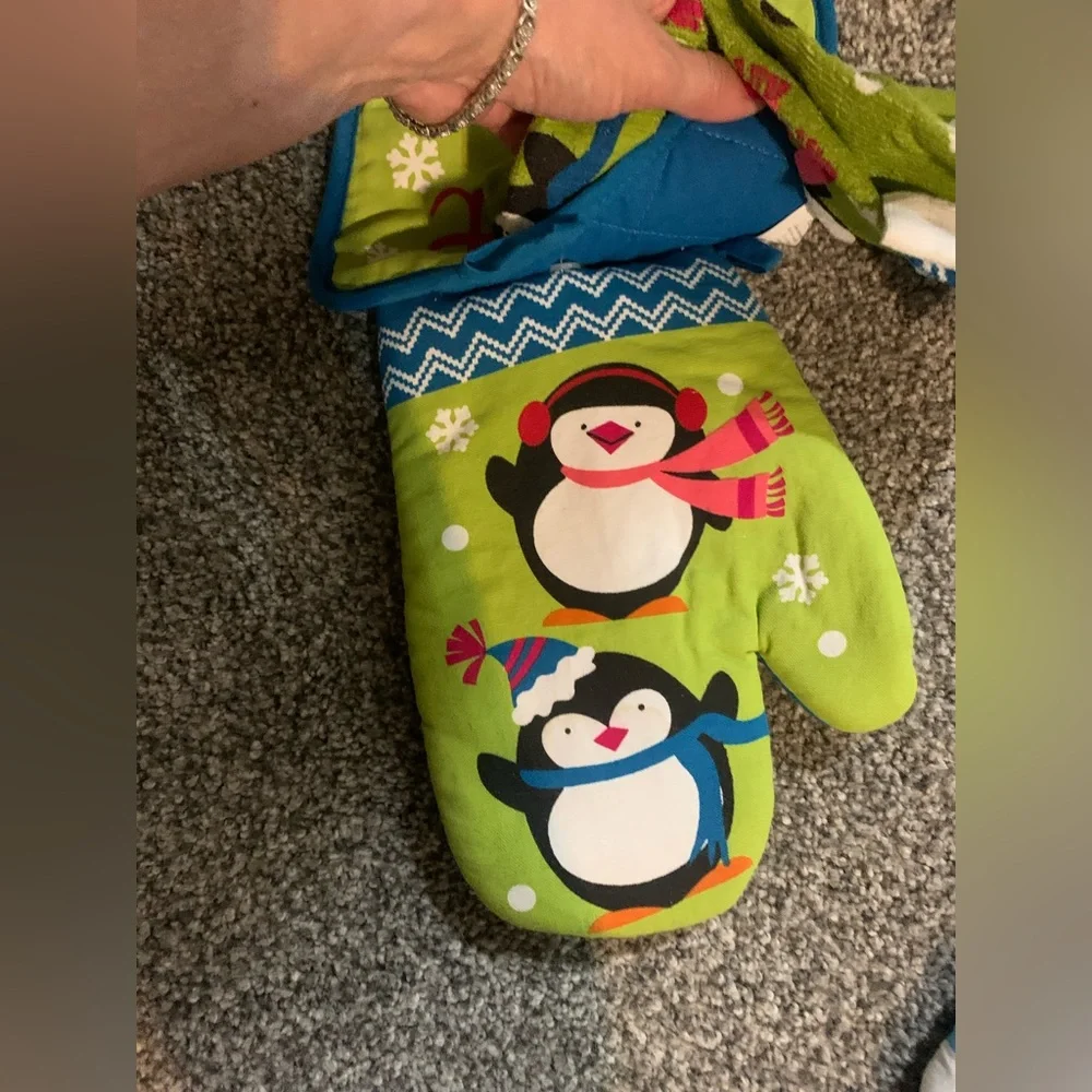 Winter Holiday Christmas Kitchen Hot Pads/Supplies-Hostess Gifts